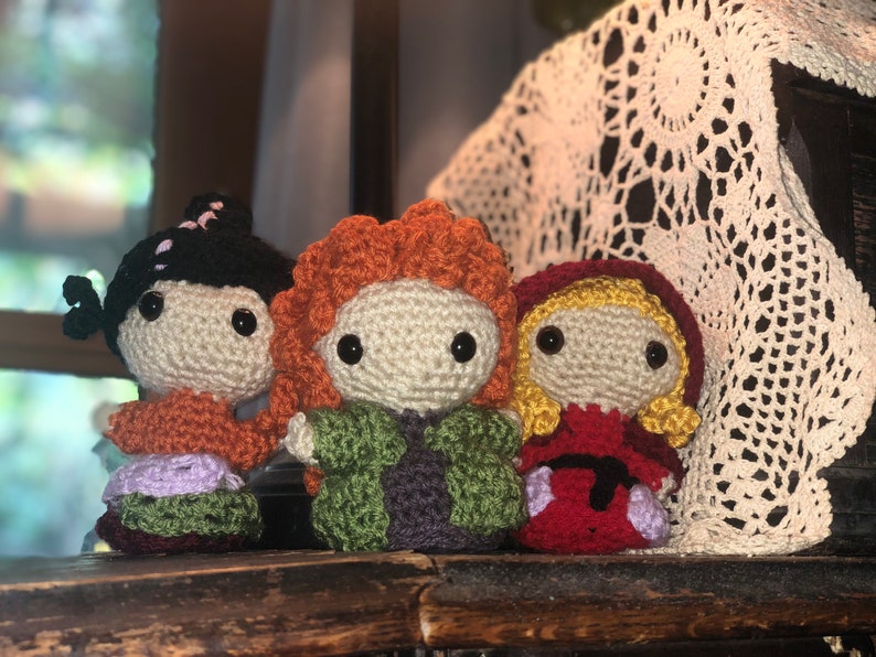 Hocus Pocus inspired "The Sanderson Sisters" - Crochet Decor