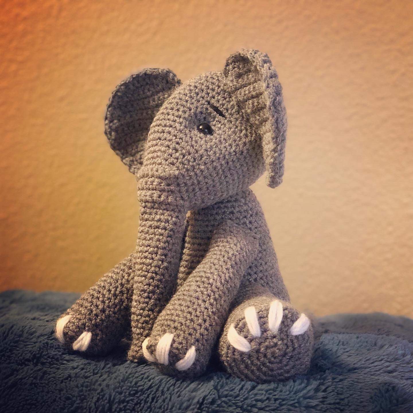 Ellie the Elephant freeshipping - SimplyYarnCo